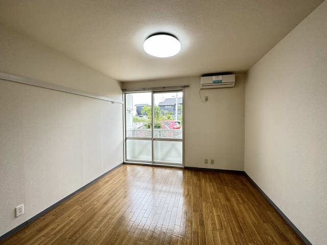 洋室　※同タイプ